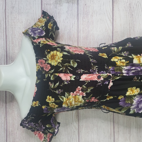 Live to be Spoiled floral long multicolor romper sz Med - Picture 2 of 12